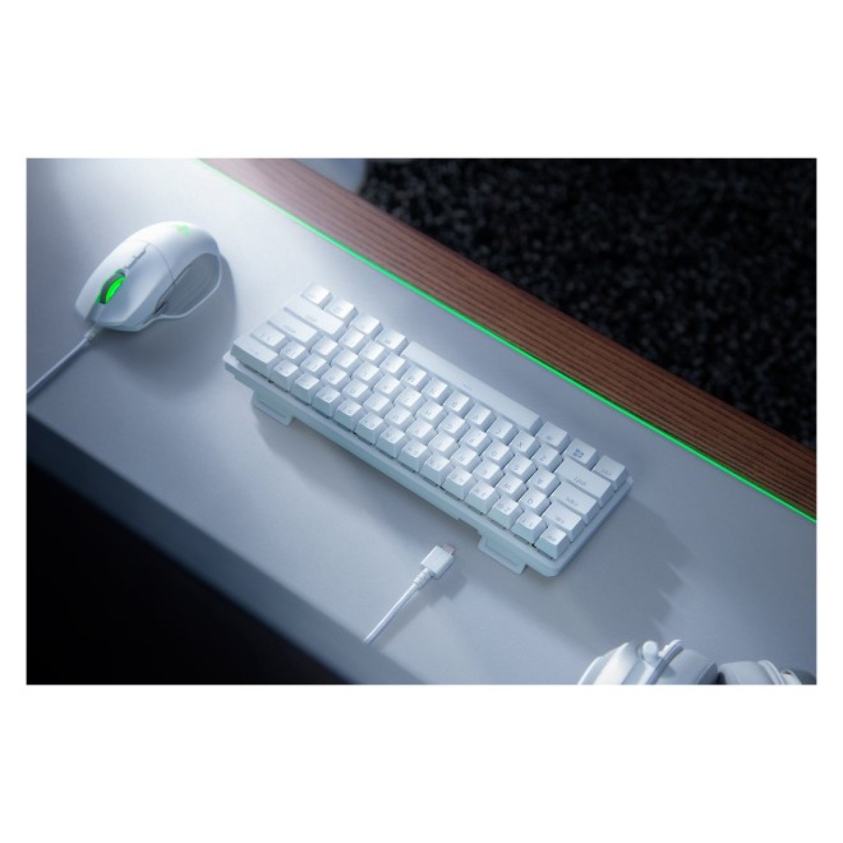 Клавіатура Razer Huntsman mini Mercury Red Switch USB RU White (RZ03-03392200-R3R1) 98_98.jpg - фото 4