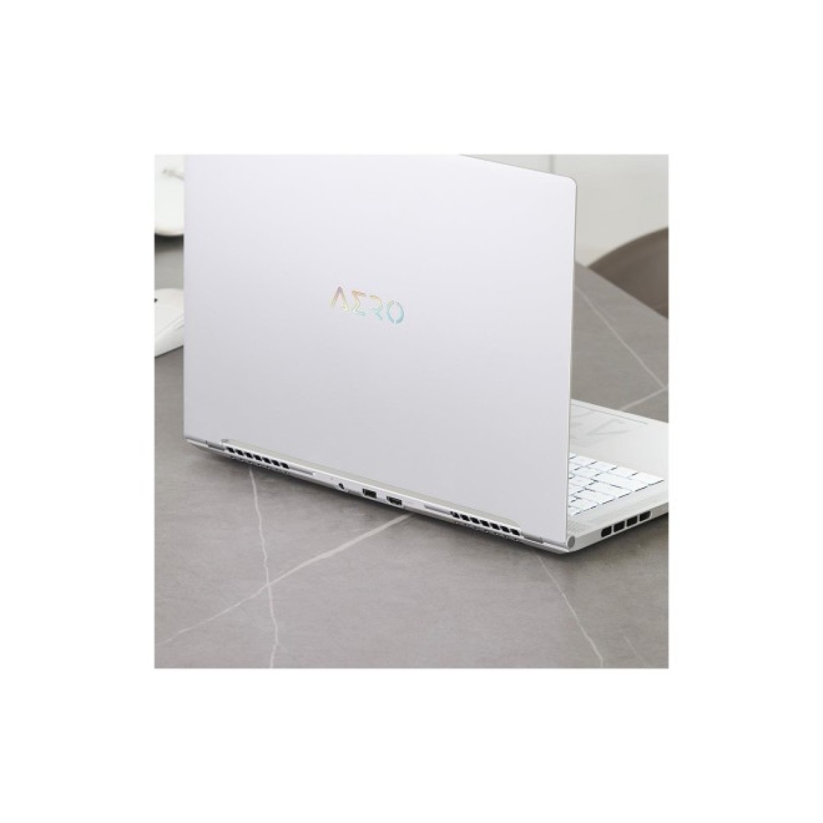 Ноутбук GIGABYTE AERO (AERO_16_BSF-A3KZ964SQ) 98_98.jpg - фото 8
