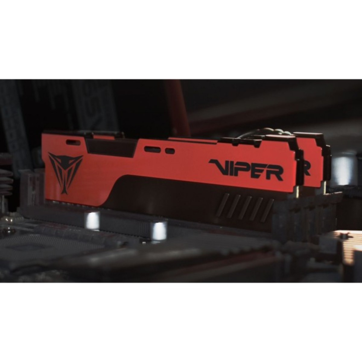 Модуль памяти для компьютера DDR4 16GGB (2x8GB) 3600 MHz Viper Elite II Red Patriot (PVE2416G360C0K) 98_98.jpg - фото 2