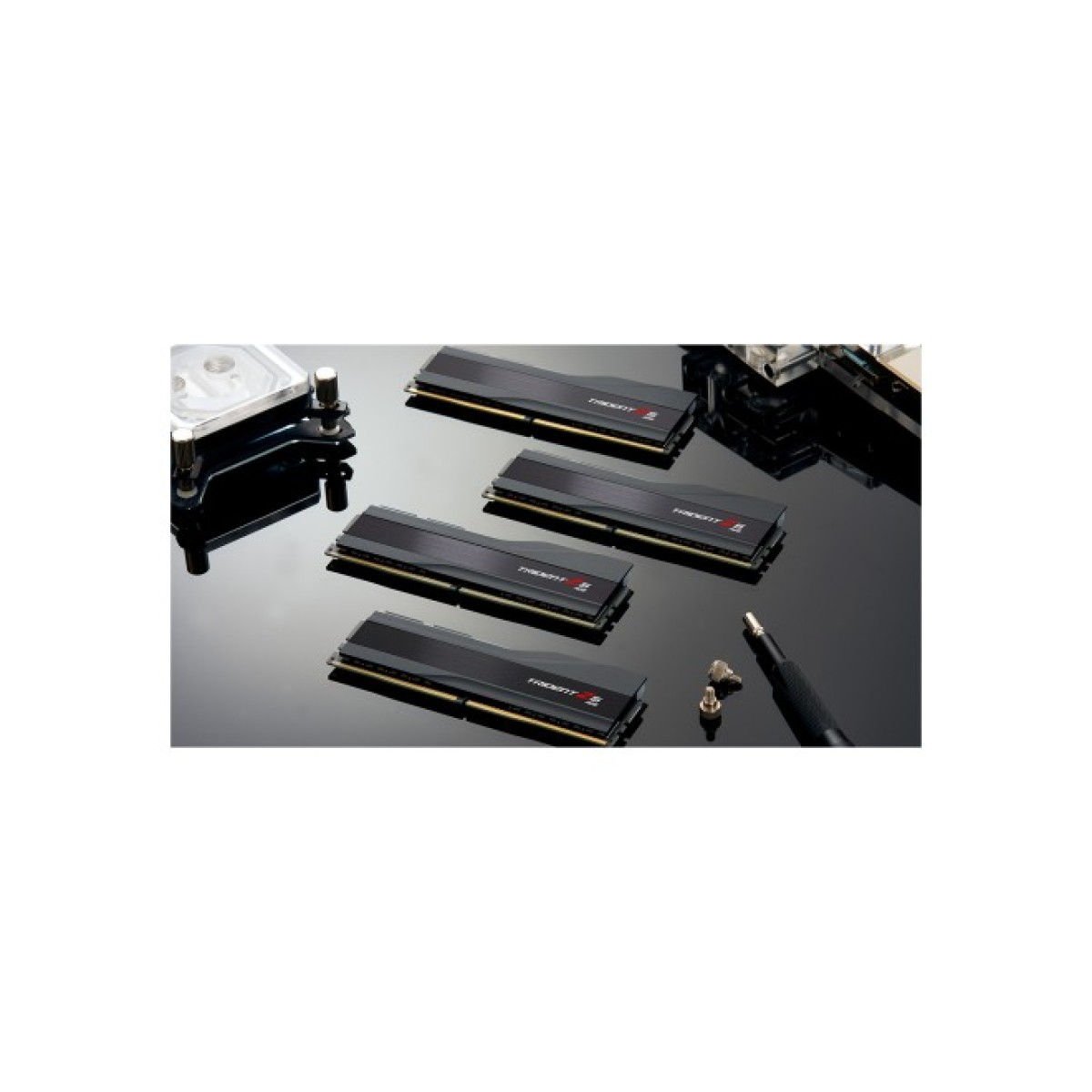 Модуль памяти для компьютера DDR5 32GB (2x16GB) 6400 Trident Z5 RGB Black G.Skill (F5-6400J3239G16GX2-TZ5RK) 98_98.jpg - фото 4