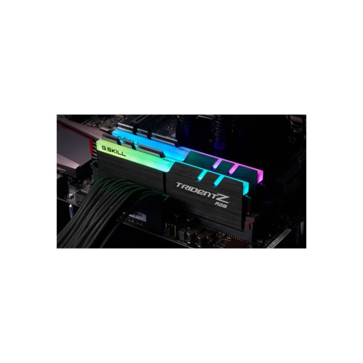 Модуль памяти для компьютера DDR4 32GB (2x16GB) 4400 MHz Trident Z G.Skill (F4-4400C19D-32GTZR) 98_98.jpg - фото 4