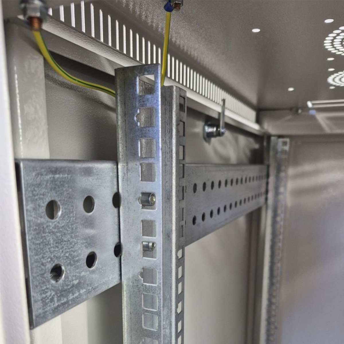 Шкаф серверный напольный EServer 24U-600х600, стекло, серый (ES-2460G) 98_98.jpg - фото 8