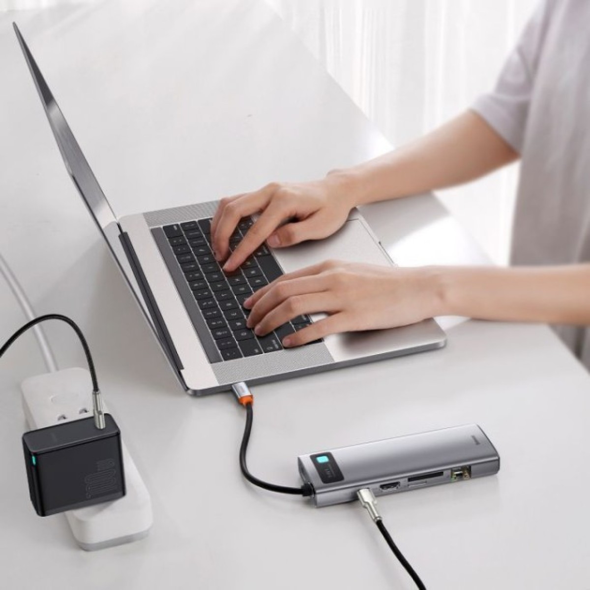 Концентратор Baseus USB3.1 Type-C to USB C(PD)100W/HDMI 4K 30Hz/VGA/USB3.2/RJ45/SD+TF,9in1 Grey (CAHUB-CU0G) 98_98.jpg - фото 9