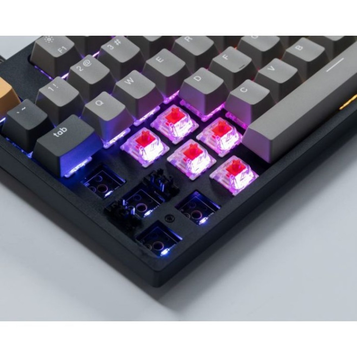 Клавиатура Keychron C1 Pro 87Key K pro Brown RGB QMK/VIA Hot-swap USB UA Black (C1PM3_KEYCHRON) 98_98.jpg - фото 3