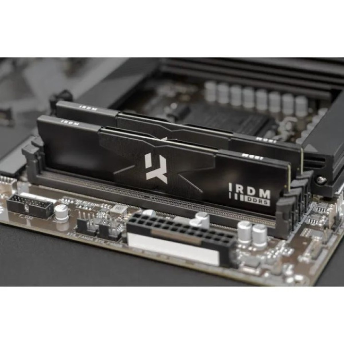 Модуль памяти для компьютера DDR5 32GB (2x16GB) 6000 MHz IRDM Black Goodram (IR-6000D564L36S/32GDC) 98_98.jpg - фото 4