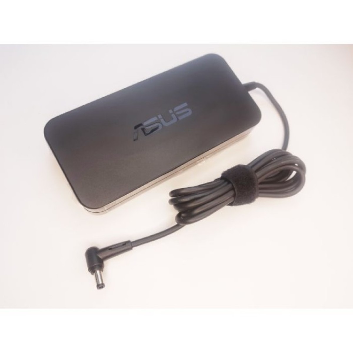 Блок питания к ноутбуку ASUS 150W 19.5V, 7.7A, разъем 5.5/2.5, Slim-корпус (A17-150P1A / A40327) 256_256.jpg