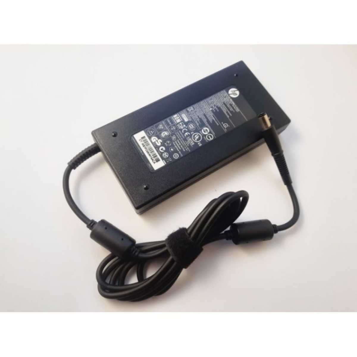 Блок живлення до ноутбуку HP 150W 19.5V, 7.7A, роз'єм 7.4/5.0 (pin inside), Slim-корпус (HSTNN-CA27 / A40324) 256_256.jpg