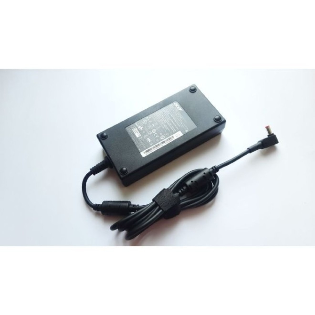Блок питания к ноутбуку Acer 180W 19.5V 9.23A, 5.5/1.7, Slim (ADP-180MB / A40339) 256_256.jpg