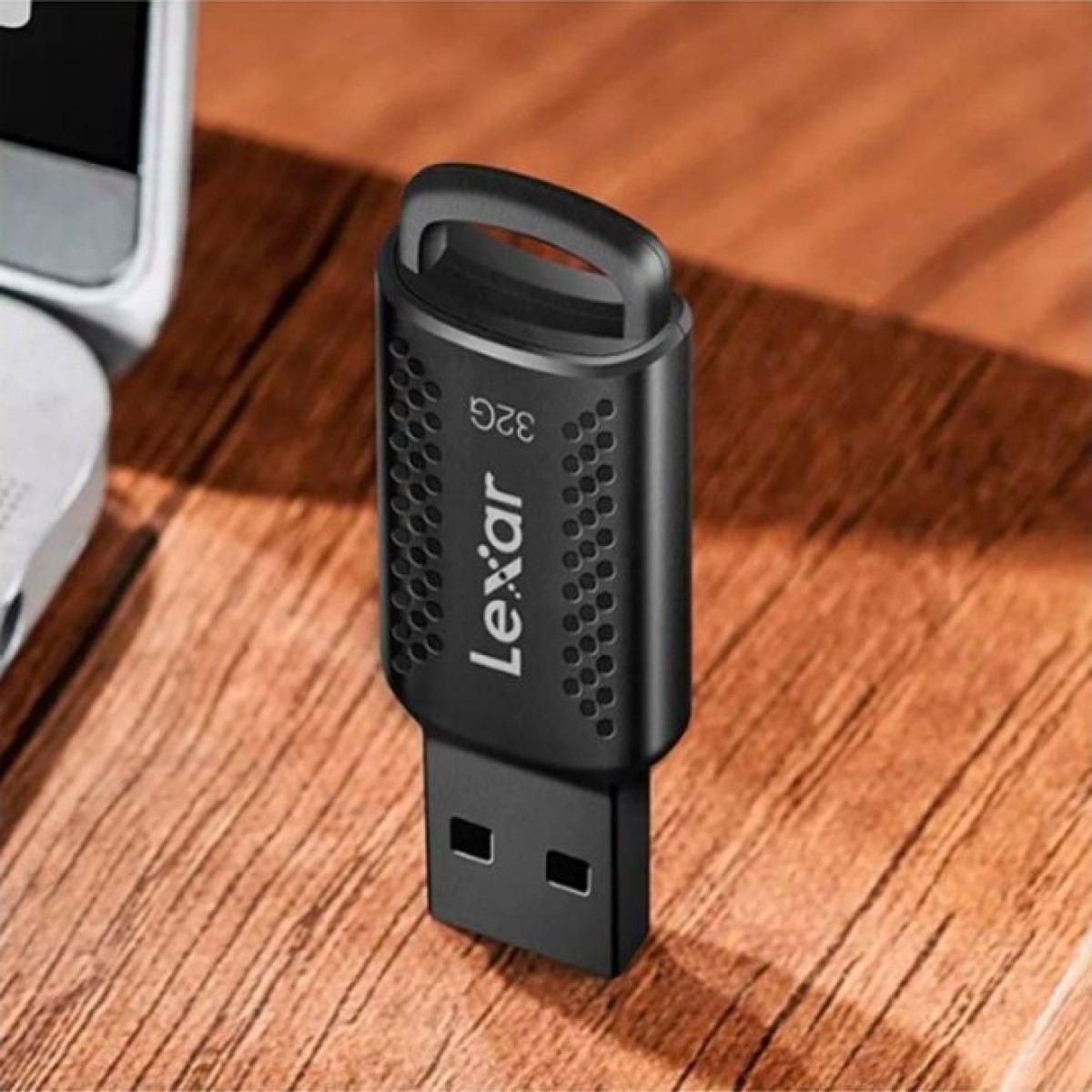 USB флеш накопичувач Lexar 32GB JumpDrive V400 Black USB 3.0 (LJDV400032G-BNBNG) 98_98.jpg - фото 5