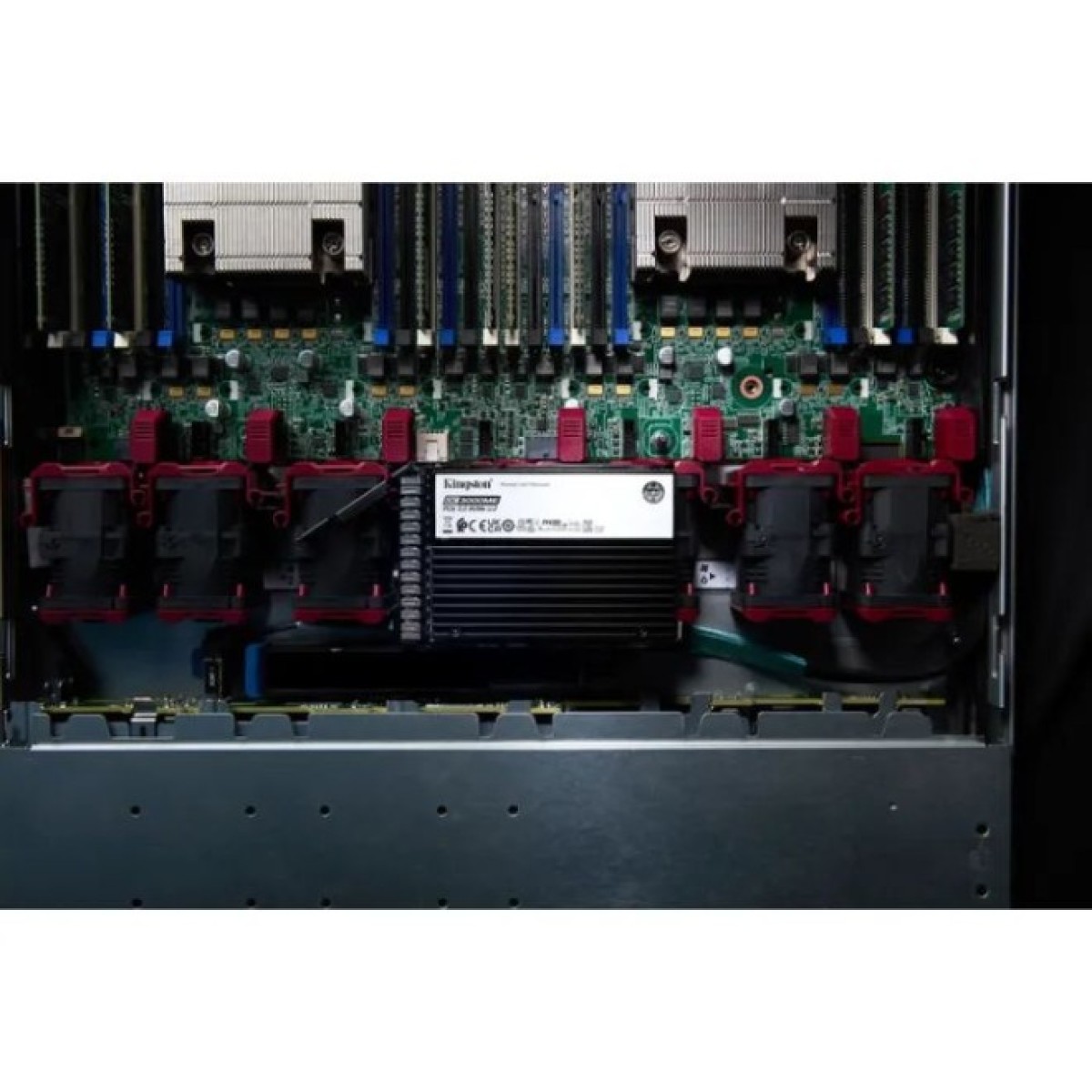 Накопитель SSD U.2 2.5" 3.84TB Kingston (SEDC3000ME/3T8) 98_98.jpg - фото 8