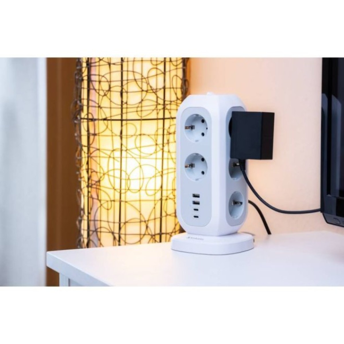 Мережевий фільтр живлення Verbatim 11 розеток, 2 x USB-C та 2 x USB-A (49547) 98_98.jpg - фото 5