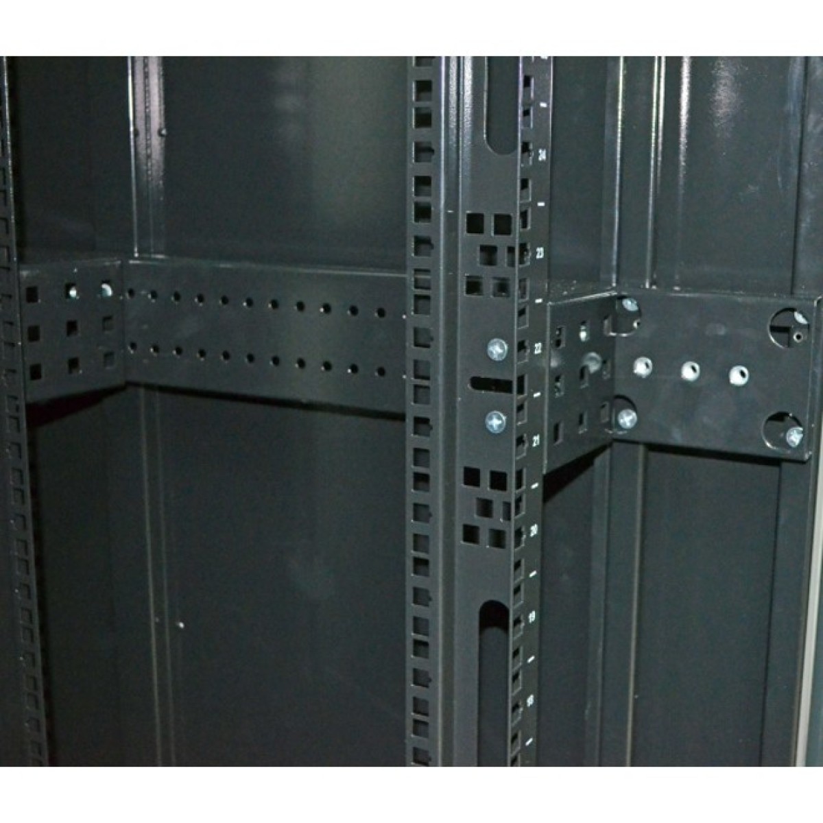 Шкаф 19" 42U, 800х1055 мм (Ш*Г), черный (UA-MGSE42810B) 98_98.jpg - фото 3