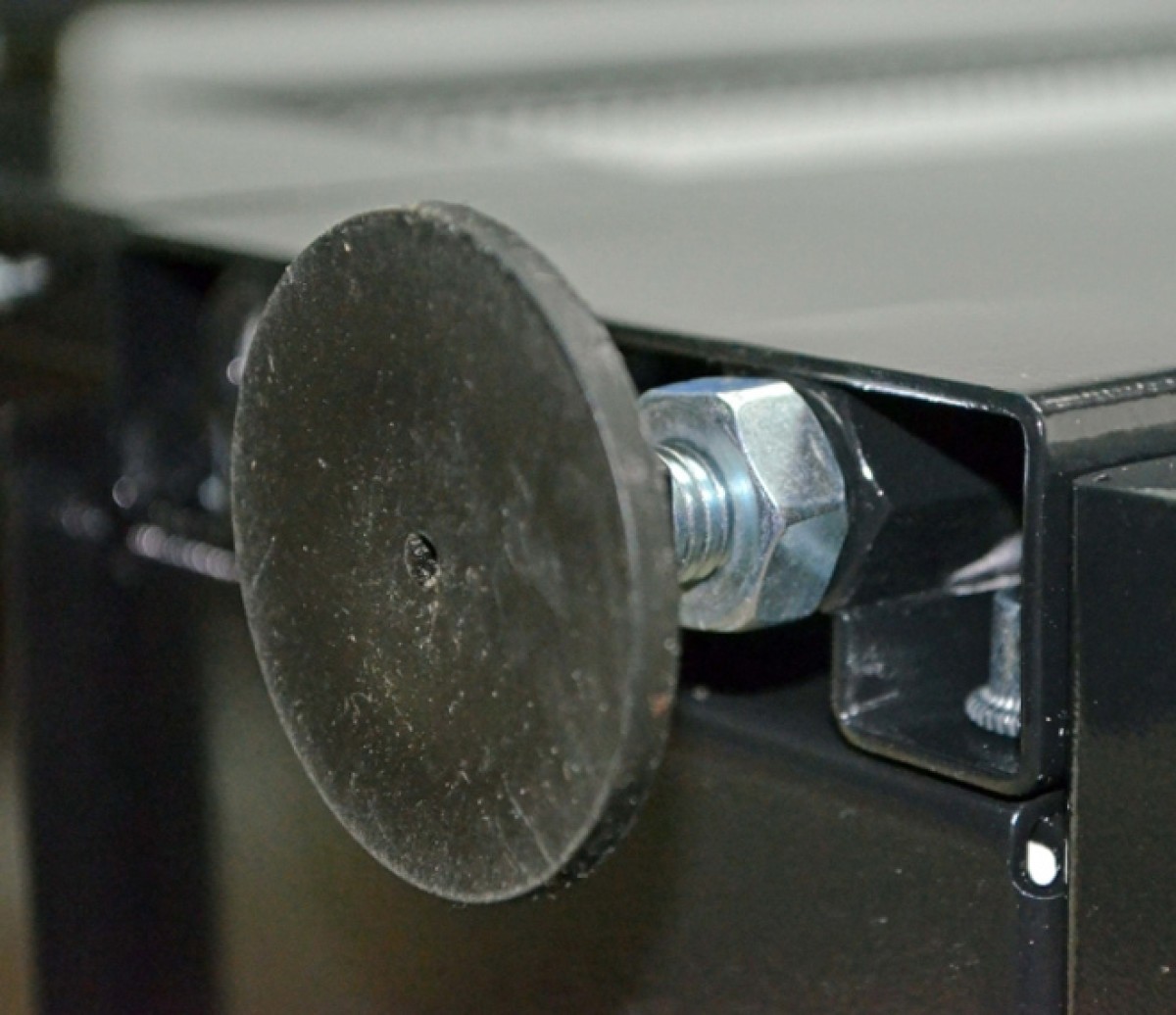 Шкаф серверный напольный 19" 18U, 610х865 мм (Ш*Г), усиленный, черный (UA-MGSE1868MB) 98_85.jpg - фото 7