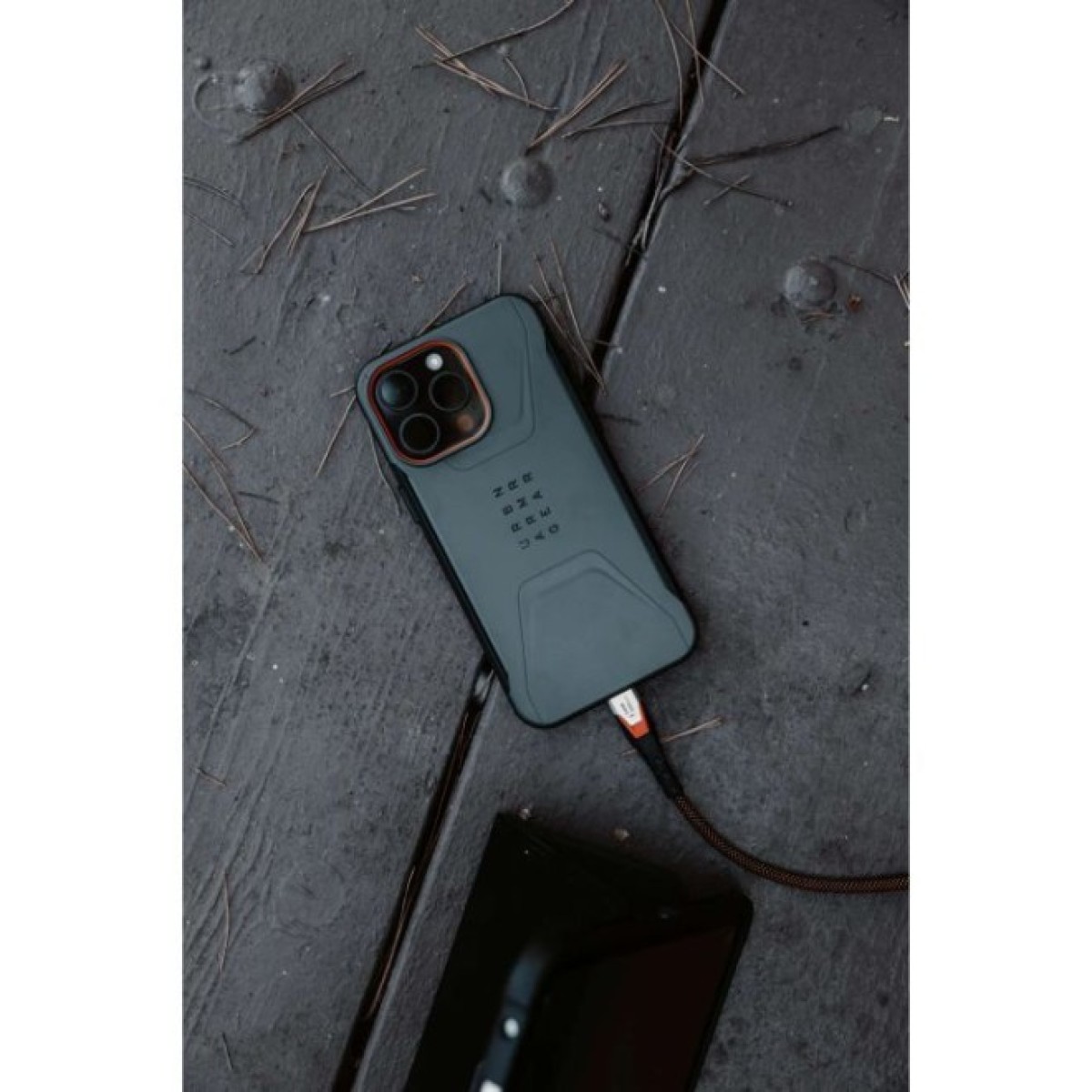 Дата кабель USB-C to USB-C 0.75m v3.2 240W Rugged double braided nylon black+orange UAG (9B4415114097) 98_98.jpg - фото 11
