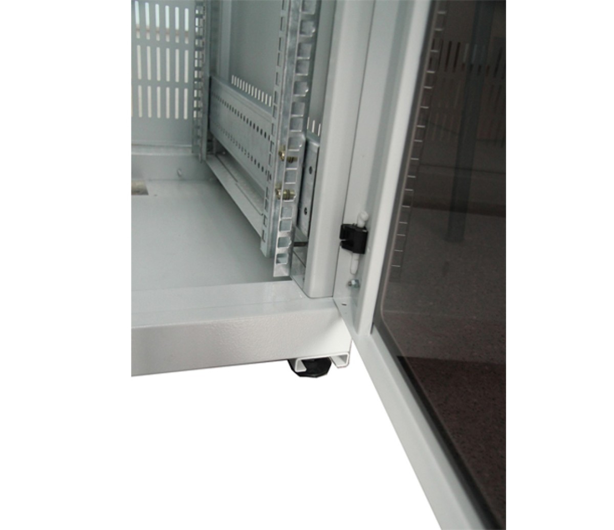 Шкаф серверный напольный 24U 600x600 (24U600x600GL) 98_85.jpg - фото 5