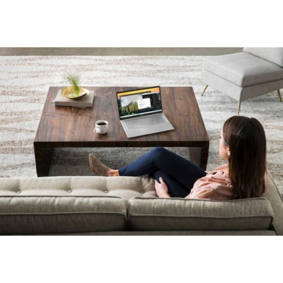 Ноутбук HP 17-cn3038ua (BV6C0EA) 98_98.jpg - фото 4