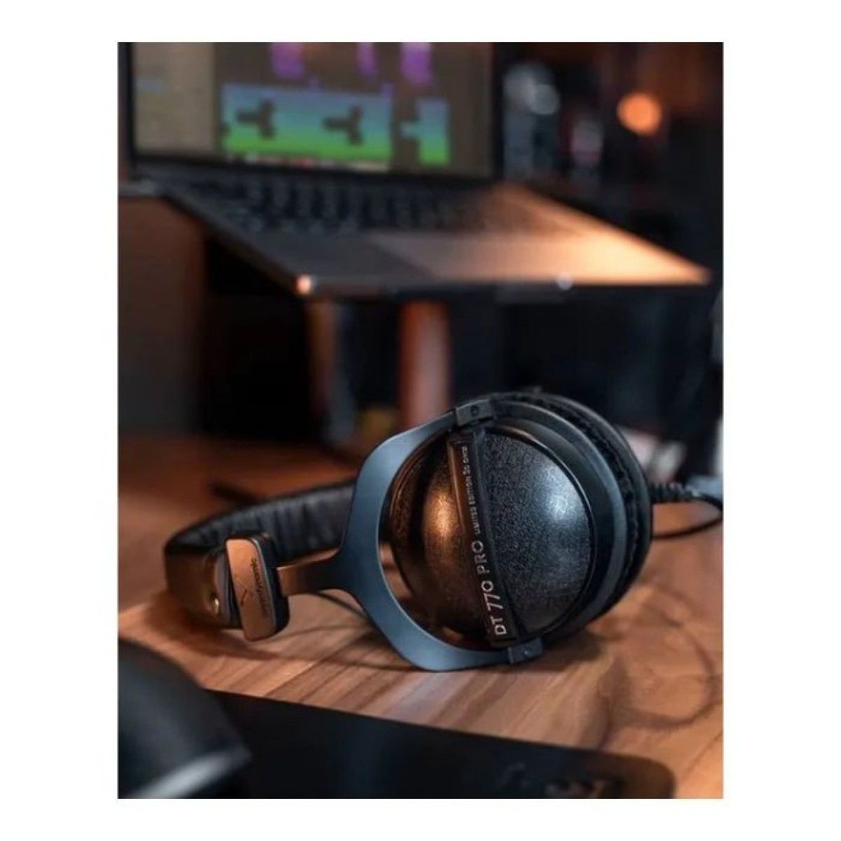 Наушники Beyerdynamic DT 770 PRO LB 80 ohms (529590) 98_98.jpg - фото 3