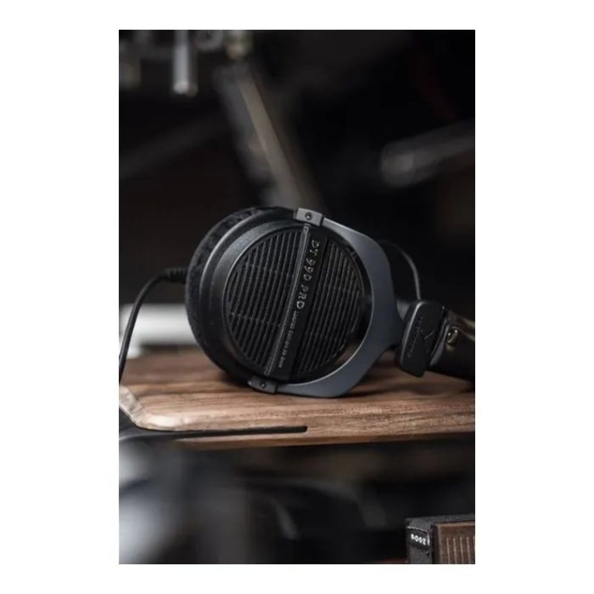 Наушники Beyerdynamic DT 990 PRO LB 80 ohms (529592) 98_98.jpg - фото 4