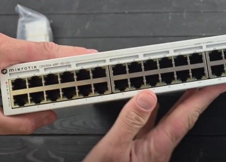 Управляемый коммутатор 3-го уровня MikroTik CRS354-48P-4S+2Q+RM – обзор и характеристики 256_184.jpg