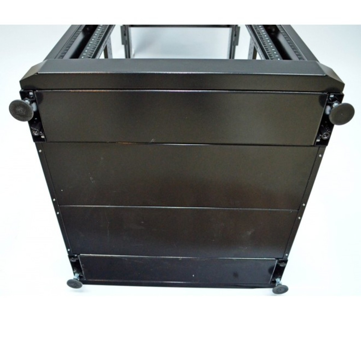 Шкаф серверный напольный 19" 28U, 610х675 мм (Ш*Г), усиленный, черный (UA-MGSE2866MB) 98_98.jpg - фото 8