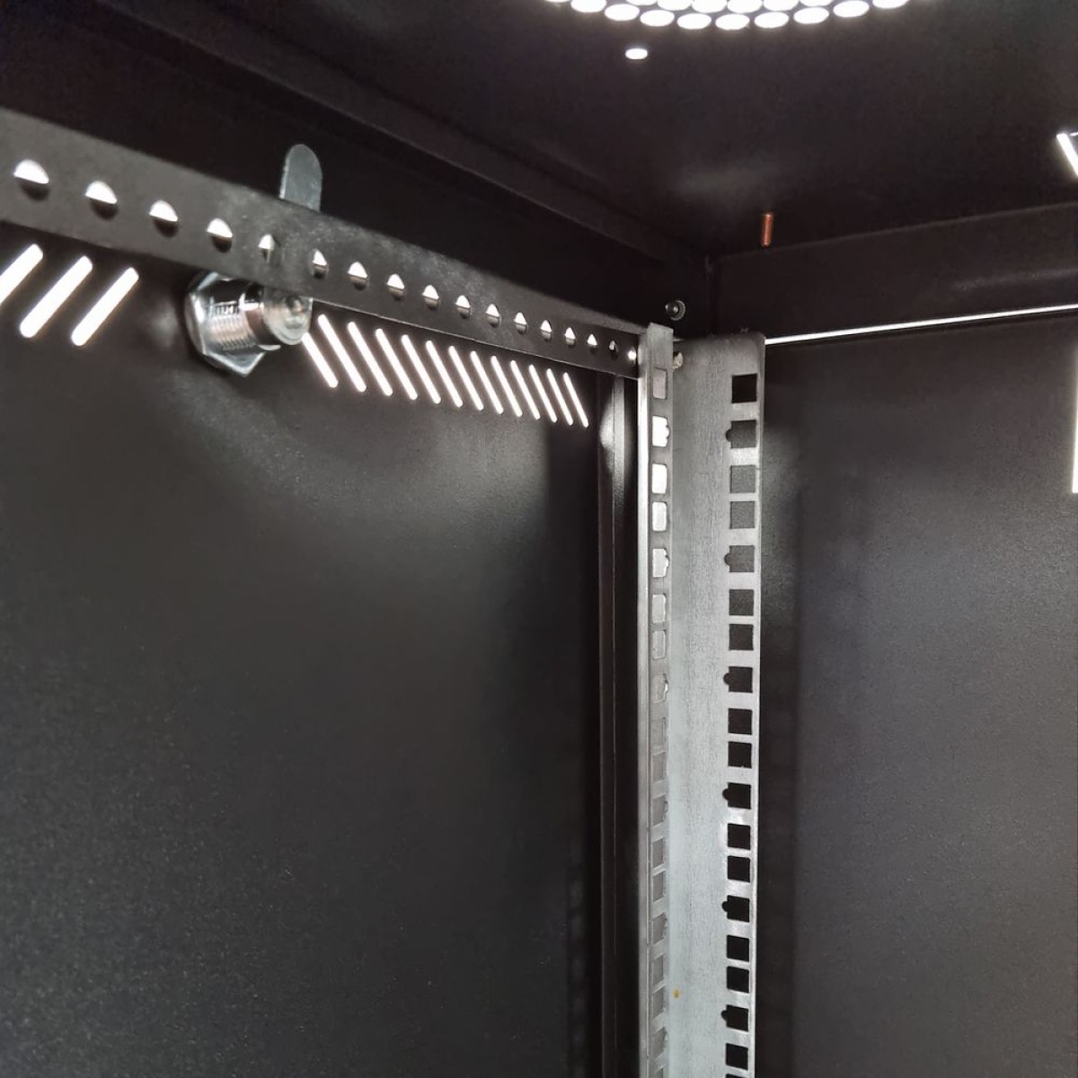 Серверный шкаф 18U, EServer 600х600х907 (Ш*Г*В), стекло, черный (ES-Е1860B) 98_98.jpg - фото 13