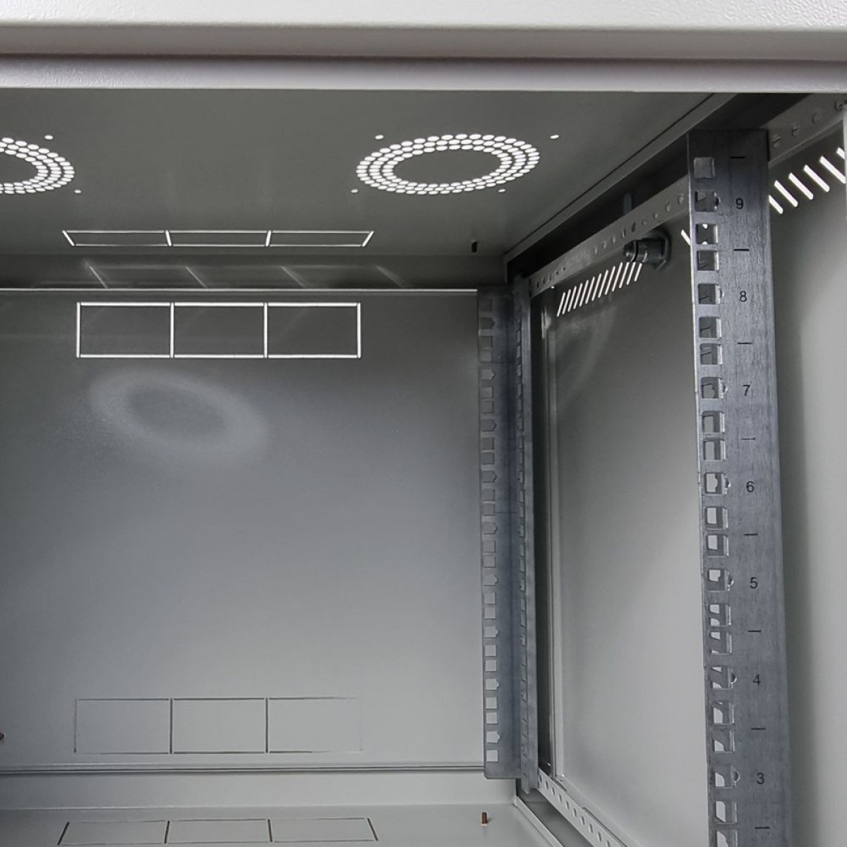 Серверный шкаф 9U, EServer 600х350х503 (Ш*Г*В), стекло, серый 98_98.jpg - фото 11